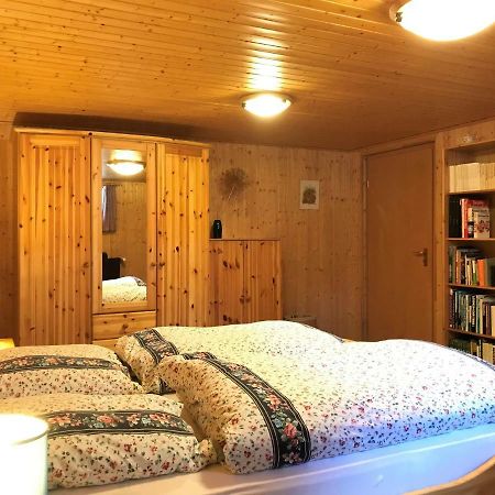 Schoenes Kellerzimmer Mit Bad Apartment Mittelangeln Luaran gambar